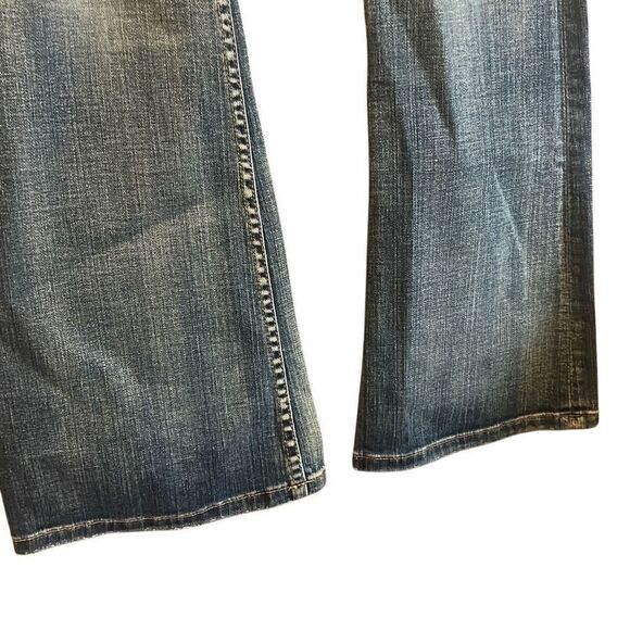 BKE Bootcut Jeans Women's Embroidered Pockets‎ Denim Blue Wash - Picture 5 of 7